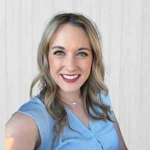 Meet your Posher, Marissa